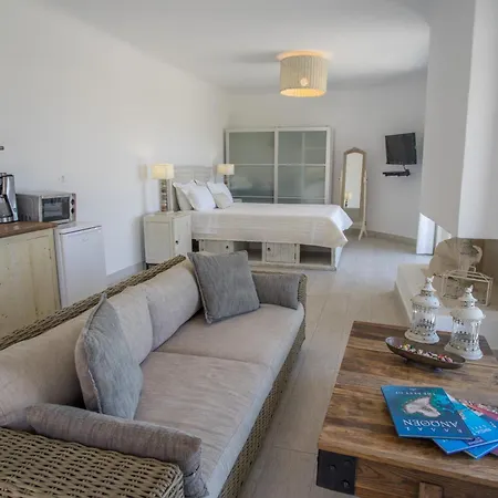 Chrysalis Nature 9 Apartamento Páros