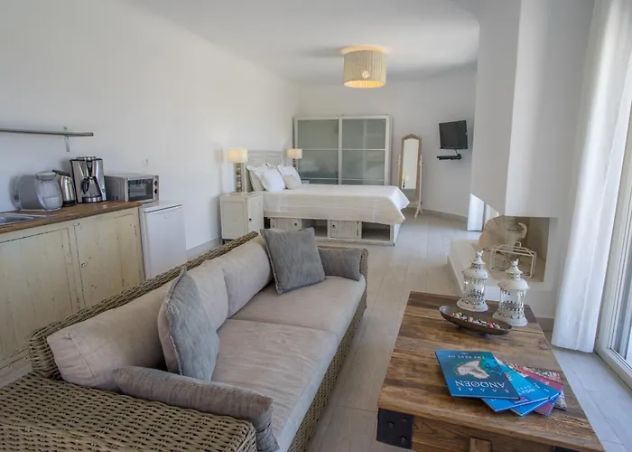 Chrysalis Nature 9 Apartamento Páros